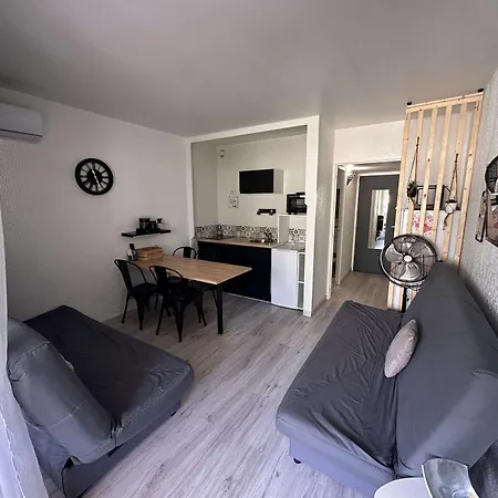 Refait A Neuf Pour 4 Pers. A Port Camargue - Fr-1-731-121 Apartment Le Grau-du-Roi